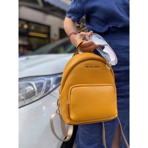 Michael Kors Erin SM Conv Backpack Marigold